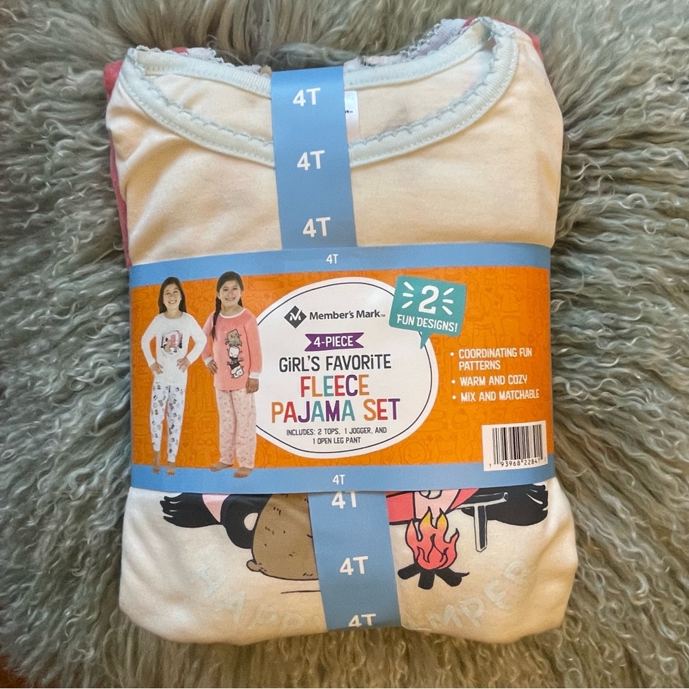 Member's Mark 4-Piece Fleece Pajama Set - Cream and Pink 2 pack